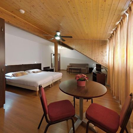 Calvy Hotel Genève Eksteriør billede